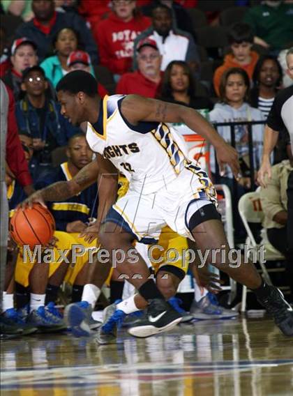 Thumbnail 3 in Arlington Heights vs. La Marque (UIL 4A Semifinal) photogallery.