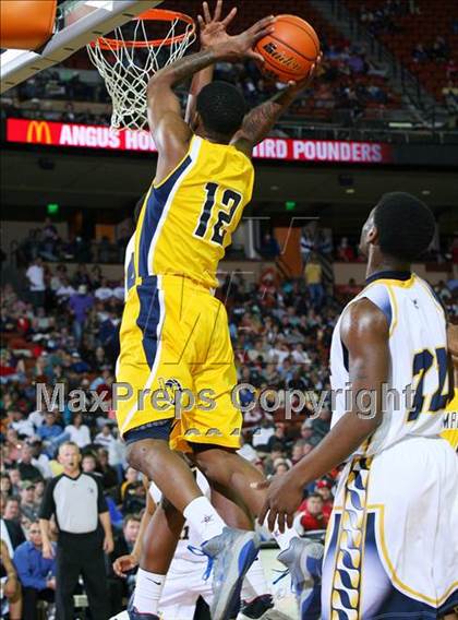 Thumbnail 1 in Arlington Heights vs. La Marque (UIL 4A Semifinal) photogallery.