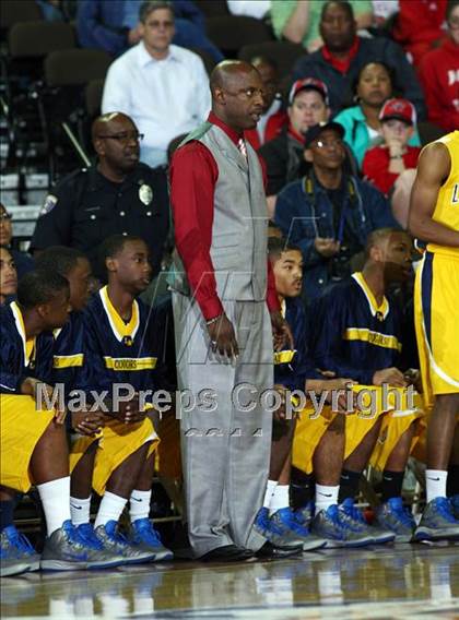 Thumbnail 2 in Arlington Heights vs. La Marque (UIL 4A Semifinal) photogallery.