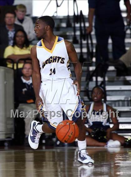 Thumbnail 3 in Arlington Heights vs. La Marque (UIL 4A Semifinal) photogallery.