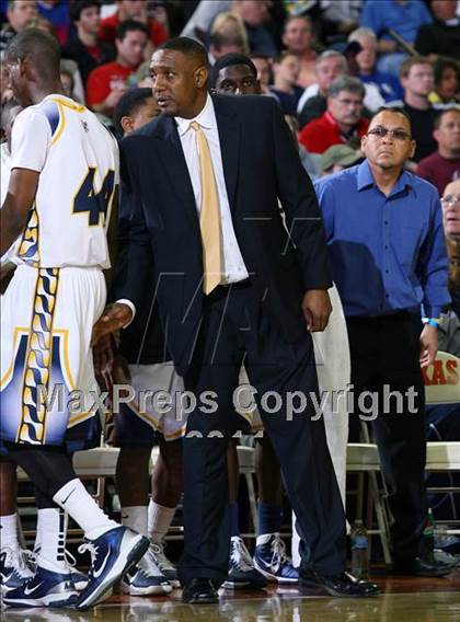 Thumbnail 1 in Arlington Heights vs. La Marque (UIL 4A Semifinal) photogallery.