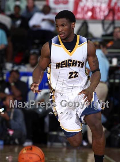 Thumbnail 2 in Arlington Heights vs. La Marque (UIL 4A Semifinal) photogallery.
