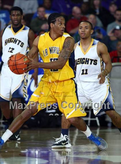 Thumbnail 2 in Arlington Heights vs. La Marque (UIL 4A Semifinal) photogallery.