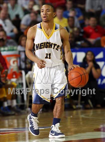 Thumbnail 1 in Arlington Heights vs. La Marque (UIL 4A Semifinal) photogallery.