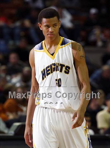 Thumbnail 1 in Arlington Heights vs. La Marque (UIL 4A Semifinal) photogallery.