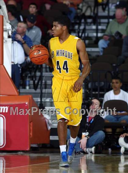 Thumbnail 2 in Arlington Heights vs. La Marque (UIL 4A Semifinal) photogallery.