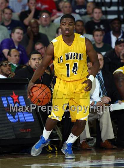 Thumbnail 1 in Arlington Heights vs. La Marque (UIL 4A Semifinal) photogallery.