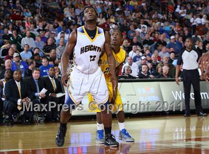 Thumbnail 1 in Arlington Heights vs. La Marque (UIL 4A Semifinal) photogallery.
