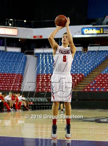 Thumbnail 2 in Redding Christian vs. Vacaville Christian photogallery.