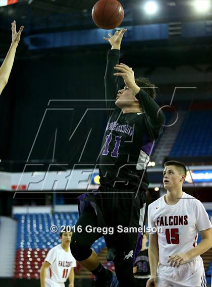 Thumbnail 2 in Redding Christian vs. Vacaville Christian photogallery.