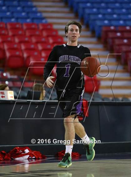 Thumbnail 1 in Redding Christian vs. Vacaville Christian photogallery.