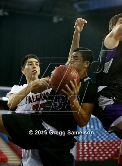 Thumbnail 1 in Redding Christian vs. Vacaville Christian photogallery.