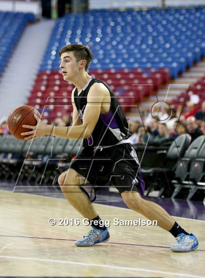 Thumbnail 2 in Redding Christian vs. Vacaville Christian photogallery.