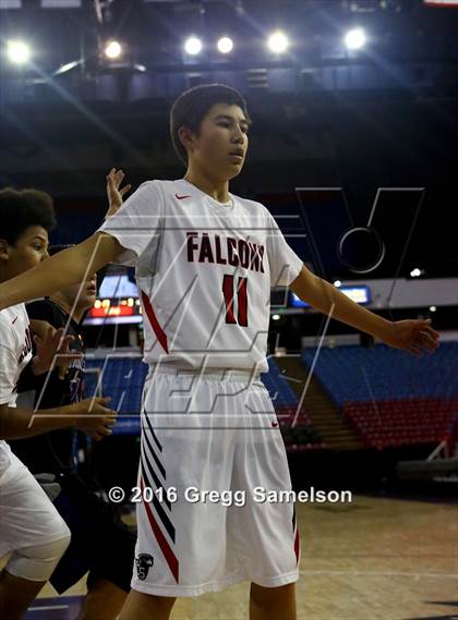Thumbnail 2 in Redding Christian vs. Vacaville Christian photogallery.