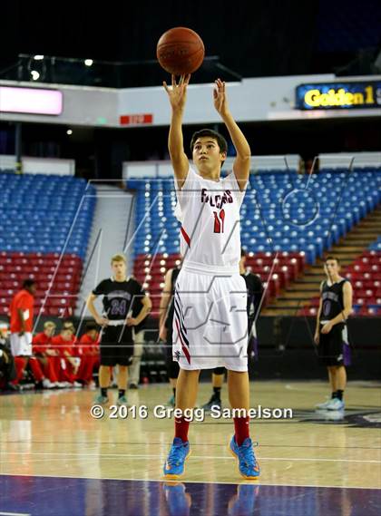 Thumbnail 2 in Redding Christian vs. Vacaville Christian photogallery.