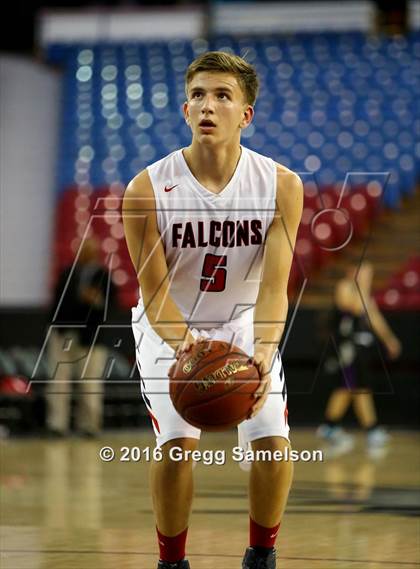 Thumbnail 3 in Redding Christian vs. Vacaville Christian photogallery.