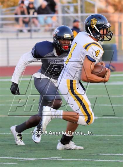 Thumbnail 3 in Turlock vs Freedom photogallery.