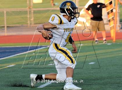 Thumbnail 3 in Turlock vs Freedom photogallery.