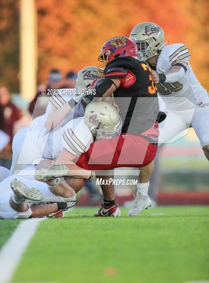 Thumbnail 2 in Mt. Carmel vs Roxana (3A Semifinals) photogallery.