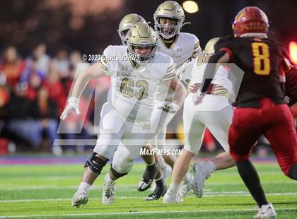 Thumbnail 1 in Mt. Carmel vs Roxana (3A Semifinals) photogallery.