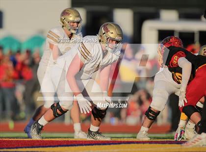 Thumbnail 1 in Mt. Carmel vs Roxana (3A Semifinals) photogallery.