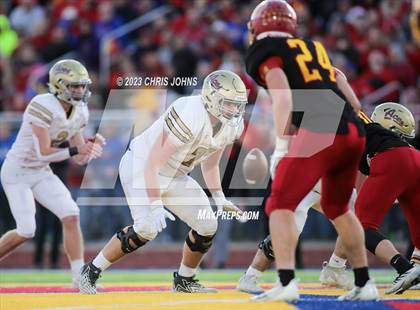 Thumbnail 3 in Mt. Carmel vs Roxana (3A Semifinals) photogallery.