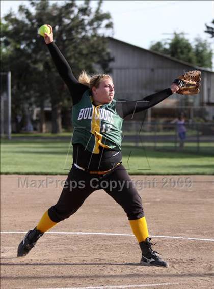 Thumbnail 1 in Le Grand vs. Golden Sierra (CIF SJS Playoffs) photogallery.