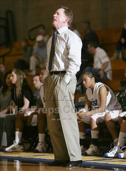 Thumbnail 2 in Soquel vs. Sacred Heart Cathedral (CIF CCS D3 Playoffs) photogallery.