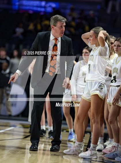 Thumbnail 3 in George Wythe vs Buffalo Gap (VHSL Class 1 State Final) photogallery.