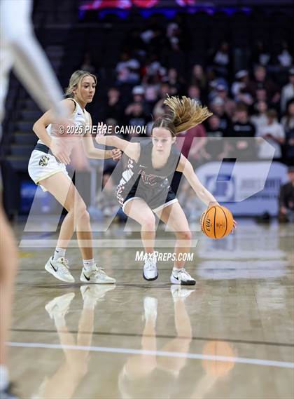 Thumbnail 2 in George Wythe vs Buffalo Gap (VHSL Class 1 State Final) photogallery.