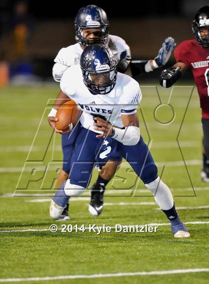 Thumbnail 1 in Liberty-Eylau vs. Ranchview (UIL 4A Division 1 Region 2 Area) photogallery.
