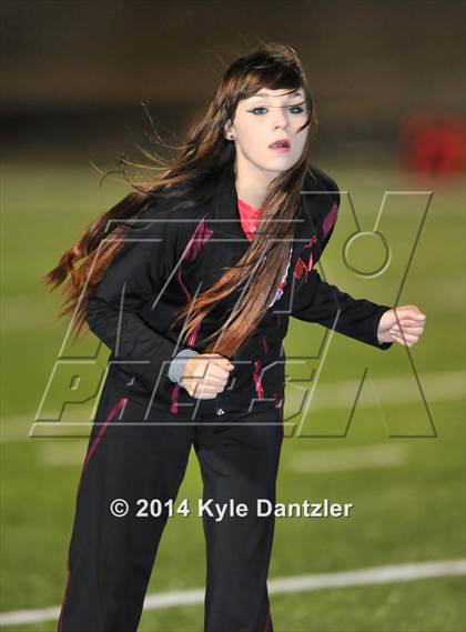 Thumbnail 1 in Liberty-Eylau vs. Ranchview (UIL 4A Division 1 Region 2 Area) photogallery.