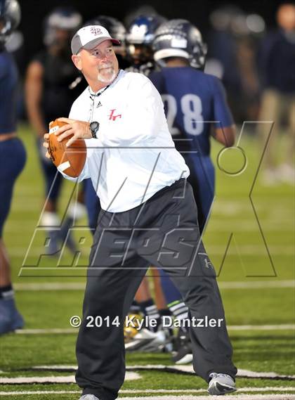 Thumbnail 2 in Liberty-Eylau vs. Ranchview (UIL 4A Division 1 Region 2 Area) photogallery.