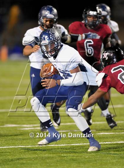 Thumbnail 3 in Liberty-Eylau vs. Ranchview (UIL 4A Division 1 Region 2 Area) photogallery.