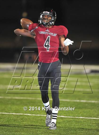 Thumbnail 3 in Liberty-Eylau vs. Ranchview (UIL 4A Division 1 Region 2 Area) photogallery.