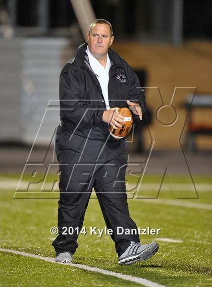 Thumbnail 1 in Liberty-Eylau vs. Ranchview (UIL 4A Division 1 Region 2 Area) photogallery.