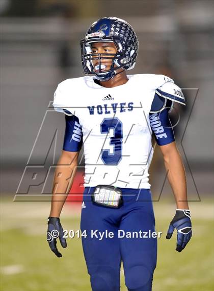 Thumbnail 3 in Liberty-Eylau vs. Ranchview (UIL 4A Division 1 Region 2 Area) photogallery.