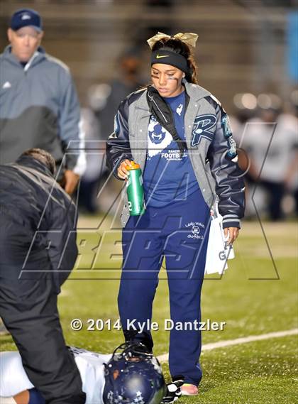 Thumbnail 2 in Liberty-Eylau vs. Ranchview (UIL 4A Division 1 Region 2 Area) photogallery.