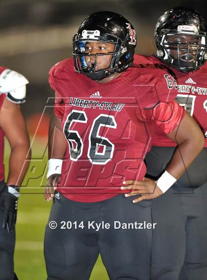 Thumbnail 2 in Liberty-Eylau vs. Ranchview (UIL 4A Division 1 Region 2 Area) photogallery.