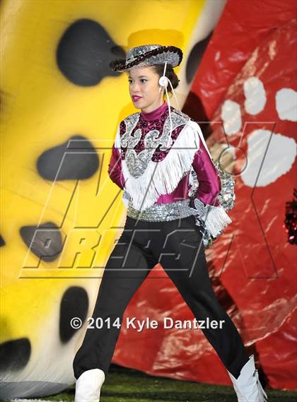 Thumbnail 2 in Liberty-Eylau vs. Ranchview (UIL 4A Division 1 Region 2 Area) photogallery.