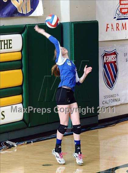 Thumbnail 3 in La Jolla Country Day vs. Union Mine (CIF State D4 Final) photogallery.