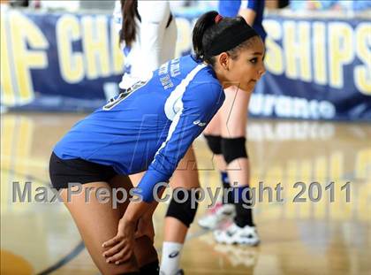 Thumbnail 2 in La Jolla Country Day vs. Union Mine (CIF State D4 Final) photogallery.