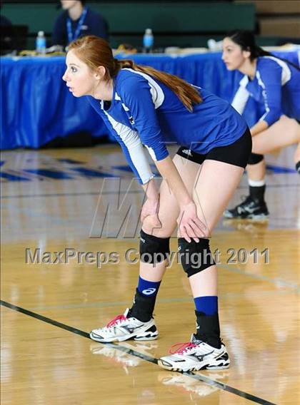 Thumbnail 2 in La Jolla Country Day vs. Union Mine (CIF State D4 Final) photogallery.