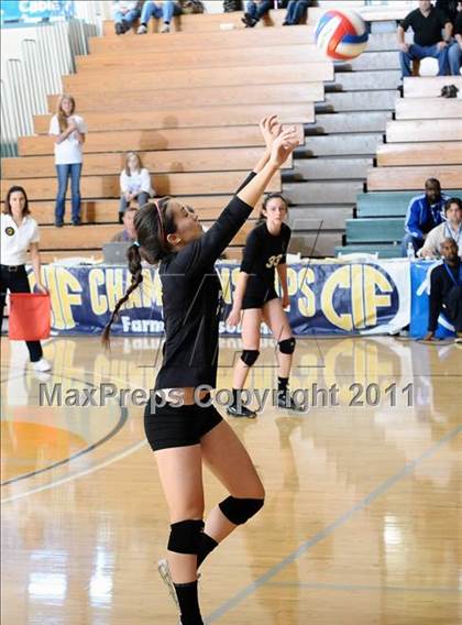 Thumbnail 1 in La Jolla Country Day vs. Union Mine (CIF State D4 Final) photogallery.