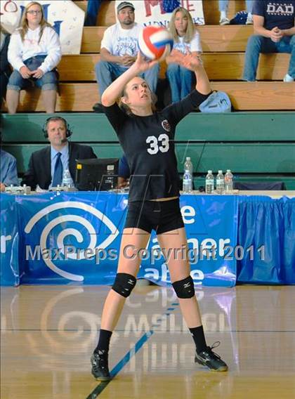 Thumbnail 3 in La Jolla Country Day vs. Union Mine (CIF State D4 Final) photogallery.
