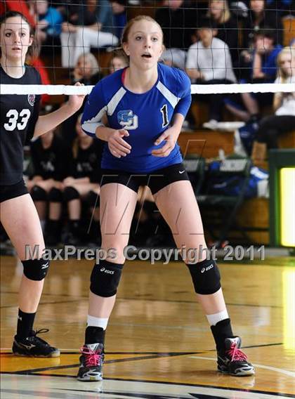 Thumbnail 2 in La Jolla Country Day vs. Union Mine (CIF State D4 Final) photogallery.