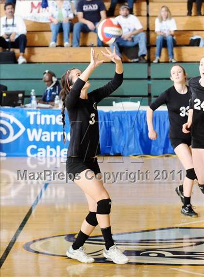 Thumbnail 2 in La Jolla Country Day vs. Union Mine (CIF State D4 Final) photogallery.