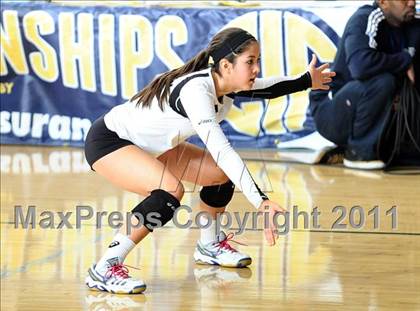 Thumbnail 3 in La Jolla Country Day vs. Union Mine (CIF State D4 Final) photogallery.