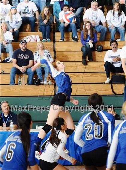 Thumbnail 3 in La Jolla Country Day vs. Union Mine (CIF State D4 Final) photogallery.