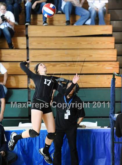 Thumbnail 1 in La Jolla Country Day vs. Union Mine (CIF State D4 Final) photogallery.